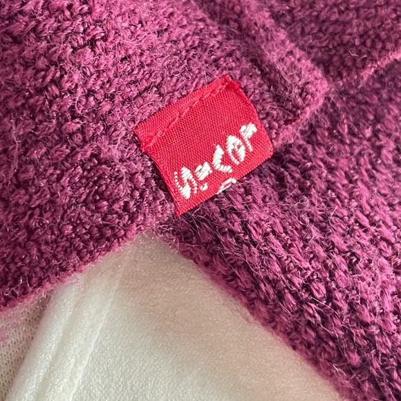 LEVIS Magenta Sweater Infinity Scarf - Picture 4 of 8